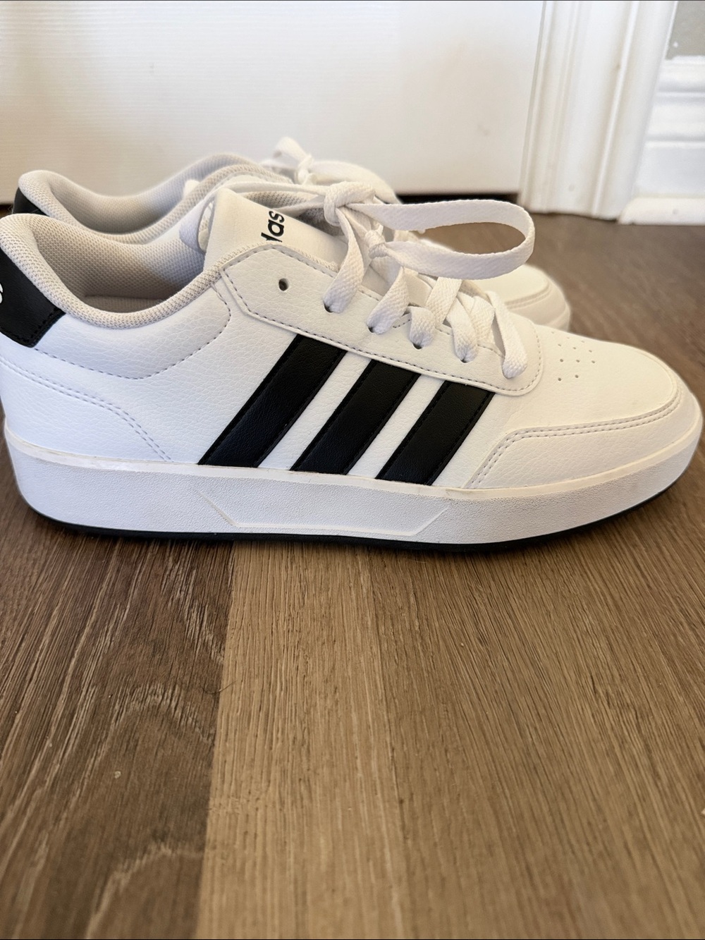 adidas White Sneakers with Black Three Stripes